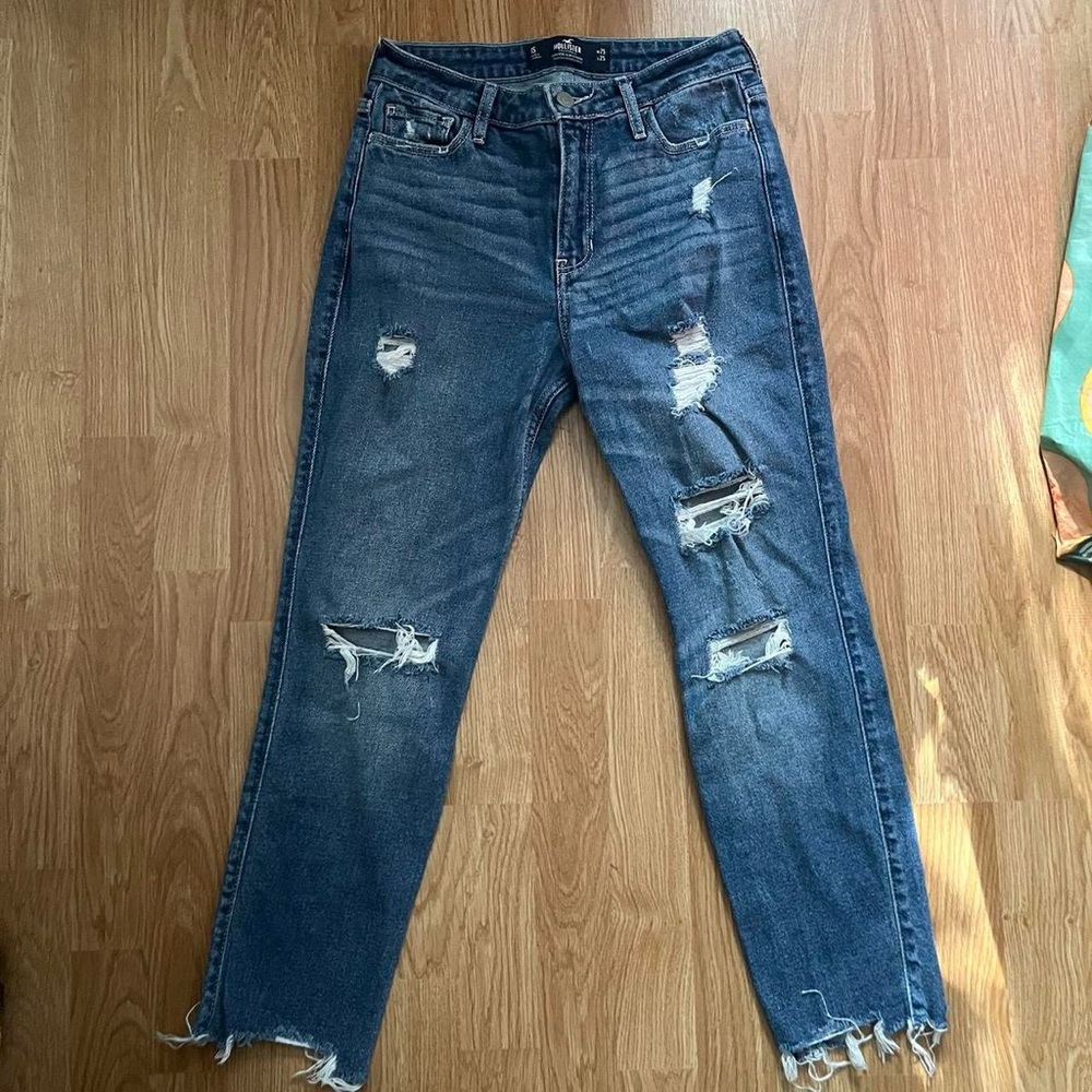 Hollister high rise slim straight jeans